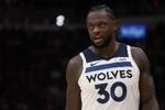 攻守兼备！兰德尔半场12中6拿18分4助 三分4中2